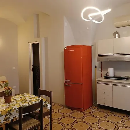 Casa Del Nonno Ernesto Centro Storico شقة